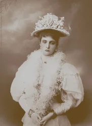Alekszandra Fjodorovna császárné, II. Miklós orosz cár feleségének portréja 1872-1918