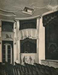 Proscenium és színpadi dobozok a Komodie Színházban, Berlin, 1926