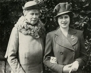 Mária királynő Erzsébet hercegnővel, 1944. április, 1951.