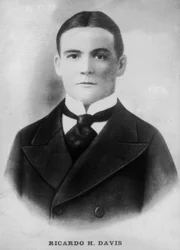 Ricardo H. Davis, 1920-as évek.