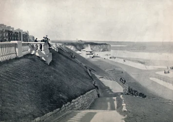 Roker - The Beach, a teraszról, 1895