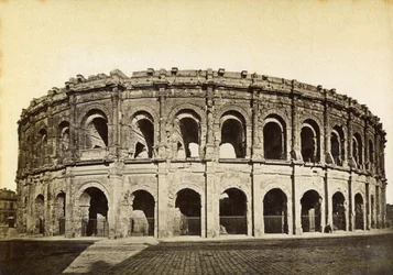 Római amfiteátrum, Nimes, Franciaország, 19. század vége vagy 20. század eleje