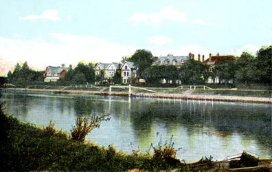 Staines, Surrey, XX. század