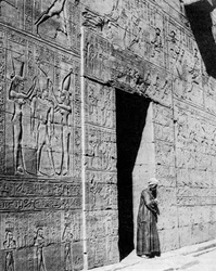 Hórusz temploma, Edfou, Egyiptom, 1935