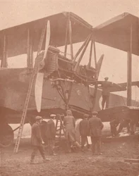The Bomb Berlin Bus, 1918 1919