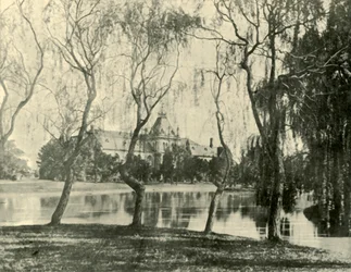 A múzeum. Melbourne Egyetem, 1901.