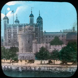A londoni Tower éjszaka, a 19. század végén vagy a 20. század elején