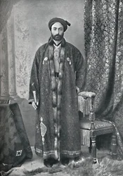 A mashhadi szentélyért felelős tiszt, Perzsia, 1902