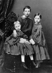 Konsztantyin Nyikolajevics orosz nagyherceg három legidősebb gyermeke, 1860-c1861