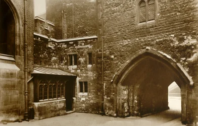 Londoni Tower. A Wakefield-torony, 1910.