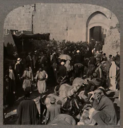 Forgalom a St. Stephens Gate mellett, Jeruzsálem, c1900