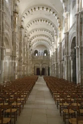 Vezelay bazilika hajója, Vezelay, Franciaország