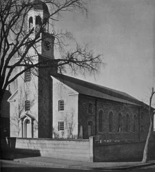 Kilátás a St Pauls-templomra a Main Streetről, Newburyport, Massachusetts, 1924