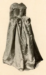 Fehér szatén esküvői ruha, amelyet Mrs. St. Clair viselt Philadelphiában, 1760, 1937.
