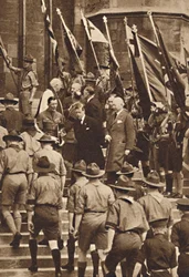 A windsori cserkészekkel, 1937