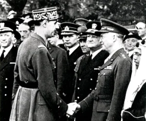 2. világháború: De Gaulle köszönti Eisnhowert, 1944