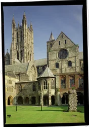 Canterbury katedrálisának külső képe, Kent