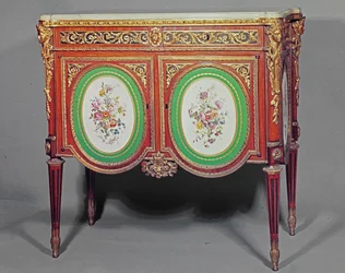 XVI. Lajos szekrény, M. Carlin JME pecséttel, ormolu- és Sevres-táblákkal díszítve, 1774 körül