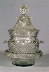 Borhűtő, 1815-20 körül (vágott üveg)