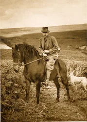 Devonshire 10. hercege lóháton Bolton Mooron, az 1940-es évek végén