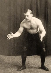 Carl Nelson dán birkózó