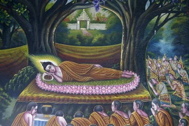 Buddha nirvánába való belépését ábrázoló freskó a Chiang Mai állambeli Wat Chiang Munban. Buddha belépése a parinirvánába. Thaiföld