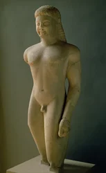 Kouros, görög, Parosból, Aszklépiosz szentélye közelében, ie 540 körül (márvány) (lásd még: 154092)