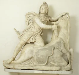 Mithras feláldozza a bikát, Márvány dombormű, római, 2. század