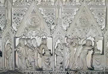I. Pedro (1320-1367) szarkofágja Szent Bertalan életének jeleneteivel, az Alcobaca kolostor temploma (UNESCO világörökségi lista)