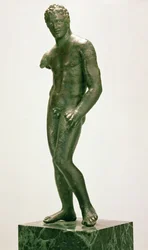 Férfi bokszoló szobra, görög, ie 400-375 körül (bronz)