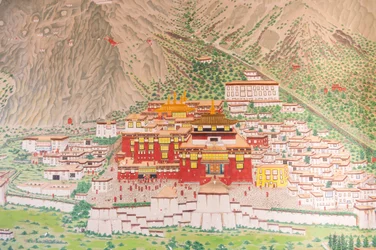 tibeti buddhizmus; a karma kagyü törzs főkolostora; Tsurphu Tibetben; falfestmény a Rumtek-kolostor bejáratánál, Gangtok közelében; Sikkim; Himalája; India; Dél-Ázsia; Ázsia
