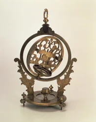 Univerzális napóra egyenlítői rögzítéssel I. Péter gyűjteményéből, John Rowley (1674-1719), London