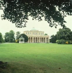 Külső nézet, 1825-30-ban épült (fotó)
