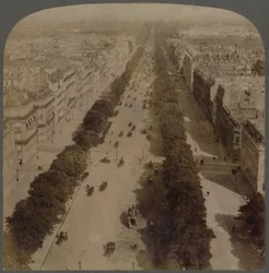 Champs Elysees – a Diadalívtől a Place de la Concorde-ig – Párizs, Franciaország, 1900.