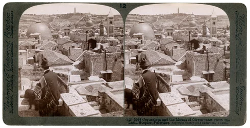 Jeruzsálem és az Olajfák hegye a Latin Hospice-tól keletre nézve, Palesztina, 1900-as évek.