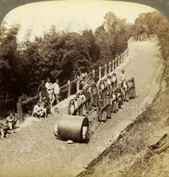 Nők a Darjeeling Highway-en, Indiában.