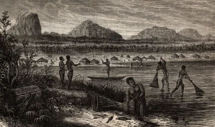 A Rovuma (Mozambik) szürkehályog közelében a halak halászata. Metszet Dr. Livingstone első dél-afrikai útjainak illusztrálására 1840 és 1856 között, a „Le tour du monde, nouveau Journal des voyages” című kiadványban, amely a direktíva alatt jelent meg.