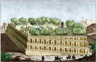 A legendás Szemiramisz királynő függőkertjei Babilonban, a világ hét csodájának egyike. 1829-es metszet Rollin „Ókori történelem” című művéből.