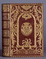 Könyvborító, díszes kötés egy 1747-ből származó almanach cotte családjának karjaira változik. Párizs, Dekoratív művészet