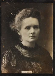 Marie Sk#322;odowska-Curie (1867-1934) kémikus és fizikus portréja, Pierre Curie felesége, 1903-ban fizikai Nobel-díjat kapott férjével együtt, 1911-ben pedig kémiai Nobel-díjat.