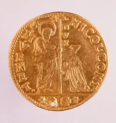 A Velencei Köztársaság aranyérméje (zecchino vagy flitter): Nicolò Contarini dózse uralkodása (1630-1631). Átmérő: 3,4 cm. Róma, Museo Nazionale delle Terme