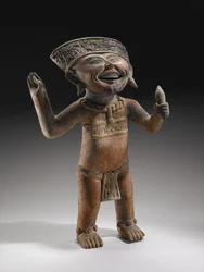 "Laughing Boy" Effigy, i.sz. 600-900 (kerámia festéknyomokkal)