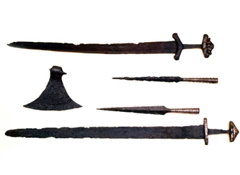 Fegyverek (vas)