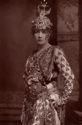 "" Henriette Rosine Bernard írta Sarah Bernhardt (1844-1923) (faburytype)