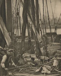 Az árboc lábánál egy Temzei bárkán, 1935.