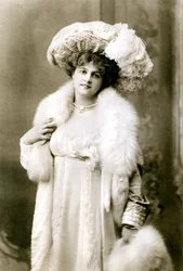 Marie Studholme 1875-1930, angol színésznő, 1900-as évek.