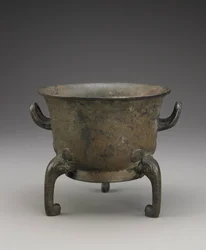 Rituális ételedény (Yu), ie 1000-900 körül (bronz)