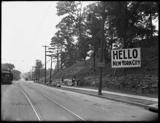 New York City északi határa a Broadwaynél, a 263. utcában, délre nézve, 1914. június 8.