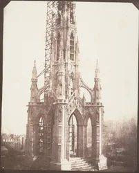 A Scott-emlékmű a befejezés előtt, Edinburgh