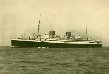 A Royal Mail Motor Liner Asturias 22 500 tonna bruttó, 1930.